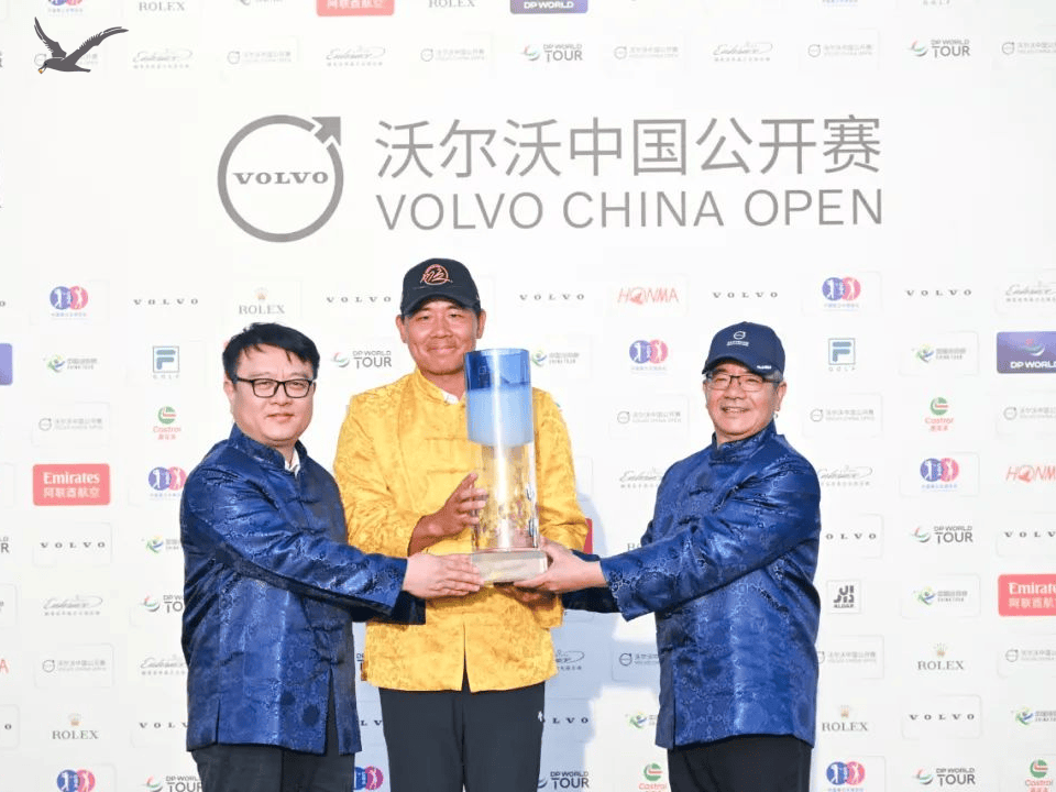 Albatross-sportens jubel for Wu Ashuns seier på Volvo China Open